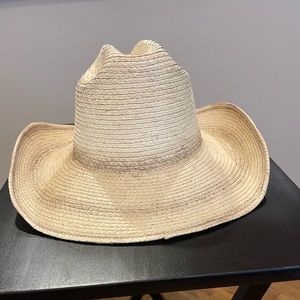 Sunbody Hats Size 6 3/4 (54) Cowboy Hat Handcrafted of Guatemalan Palm Leaves
